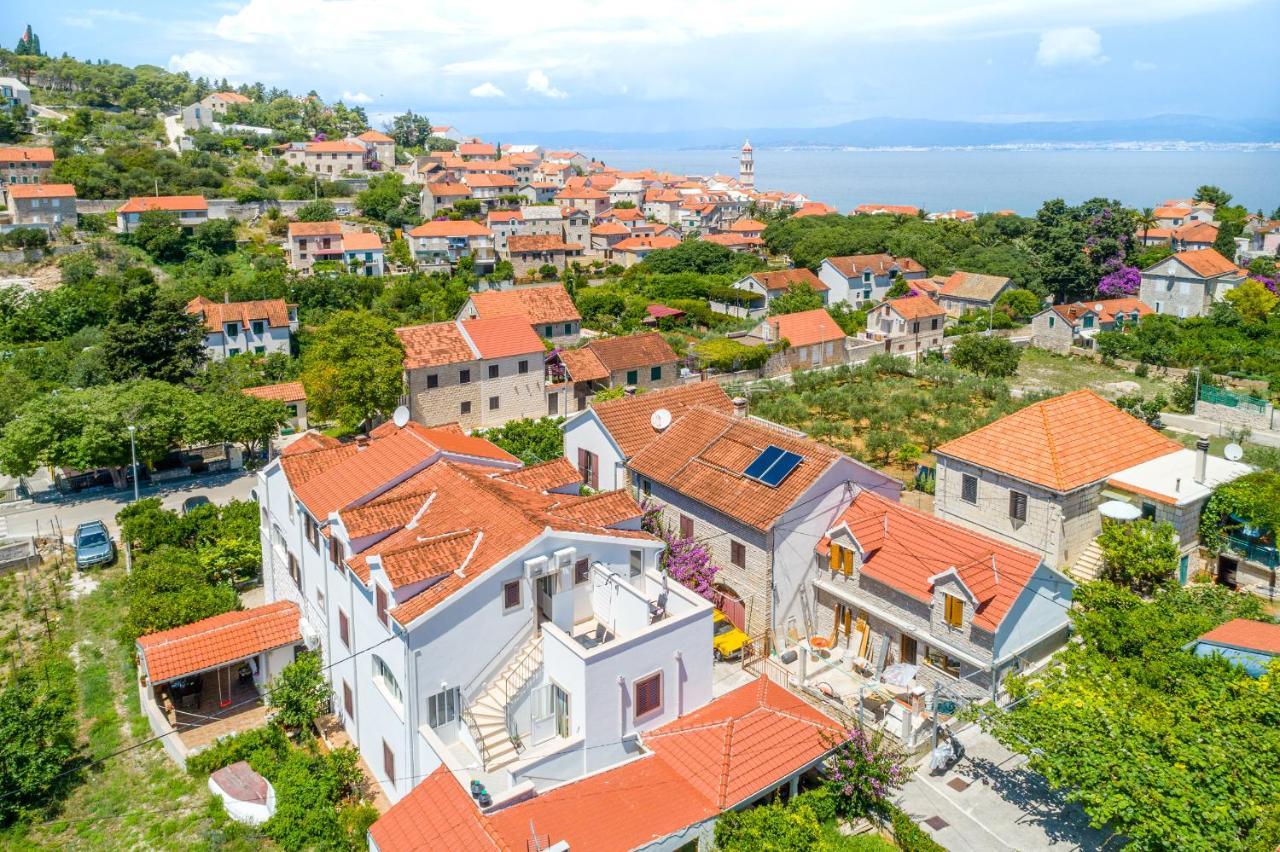 Villa Dinka Sutivan Ngoại thất bức ảnh