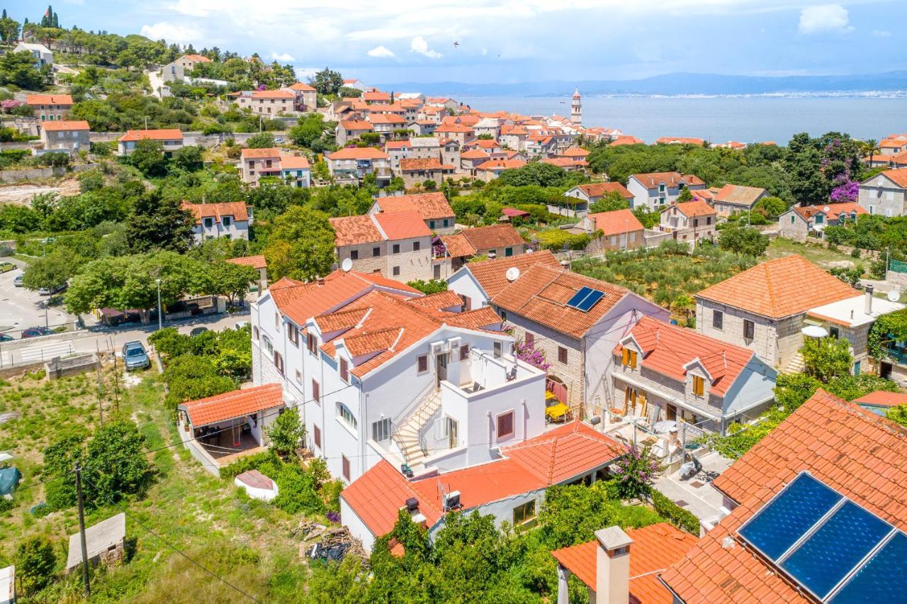 Villa Dinka Sutivan Ngoại thất bức ảnh